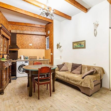 Art House Petunia Apartment Tbilisi Luaran gambar