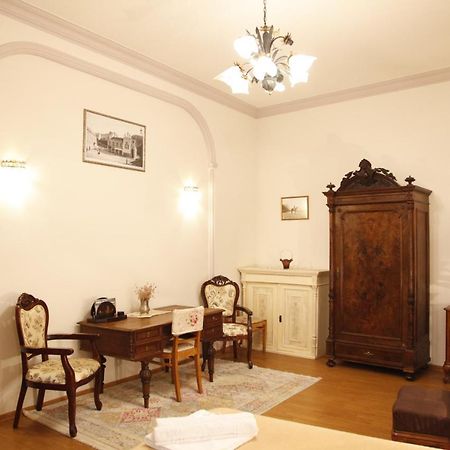 Art House Petunia Apartment Tbilisi Luaran gambar