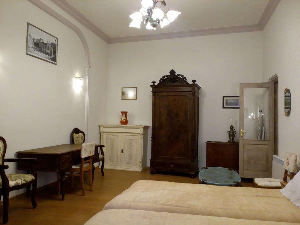 Art House Petunia Apartment Tbilisi Luaran gambar