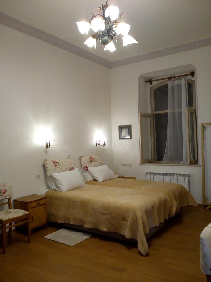 Art House Petunia Apartment Tbilisi Luaran gambar