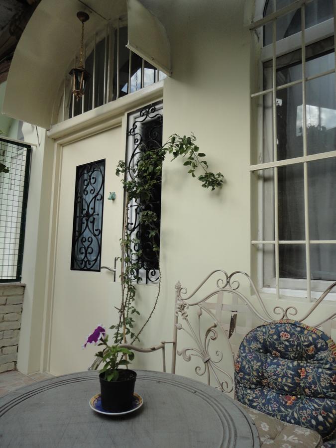 Art House Petunia Apartment Tbilisi Luaran gambar