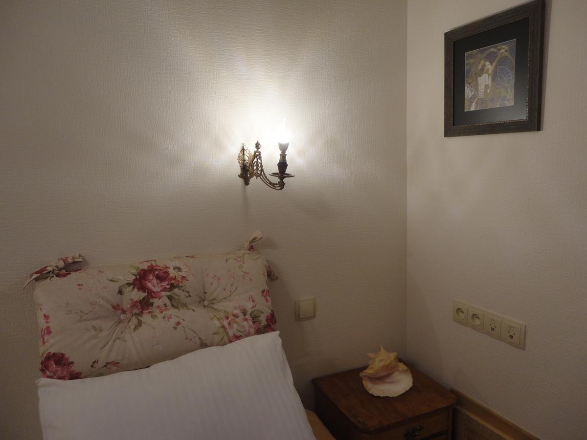 Art House Petunia Apartment Tbilisi Luaran gambar