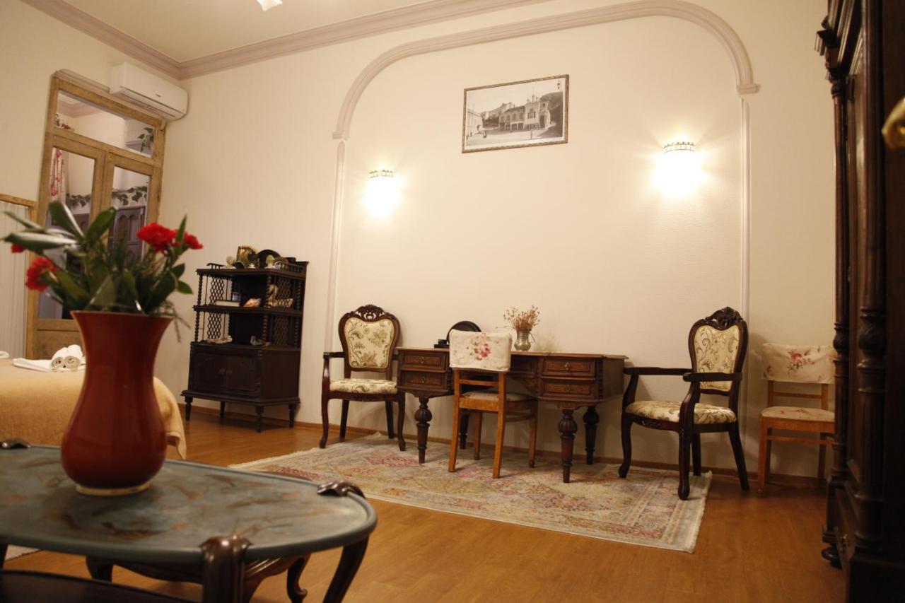 Art House Petunia Apartment Tbilisi Luaran gambar